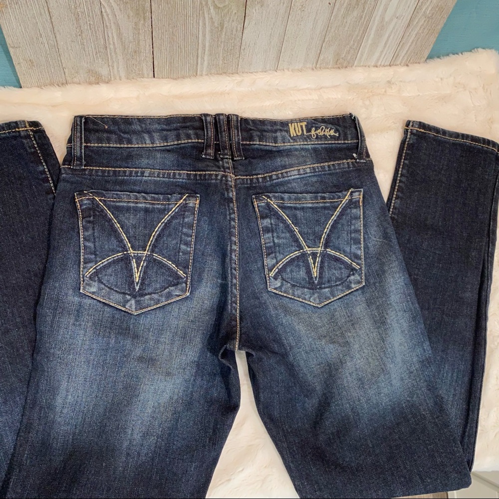 2 Pairs Kut from the Kloth Catherine Boyfriend Jeans - Picture 4 of 12
